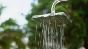 water usage shower vs bath